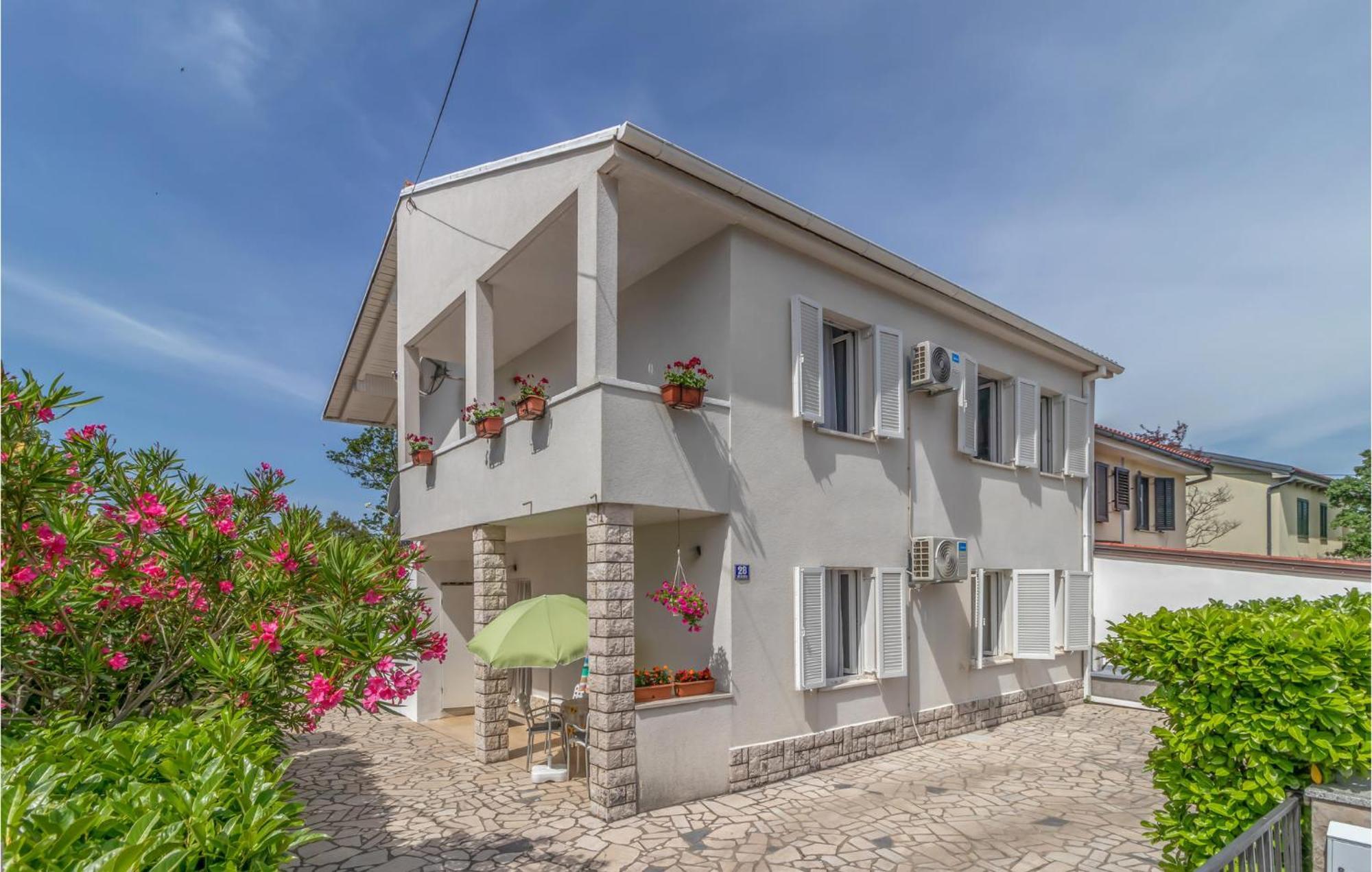 Nice Apartment In Jadranovo With Wifi Exterior photo